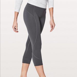 Lululemon In Movement Crop Everlux 19"